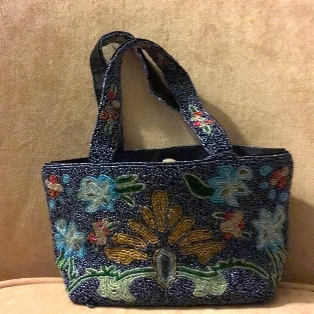 SWEE LO NEW YORK‎ small beaded bag